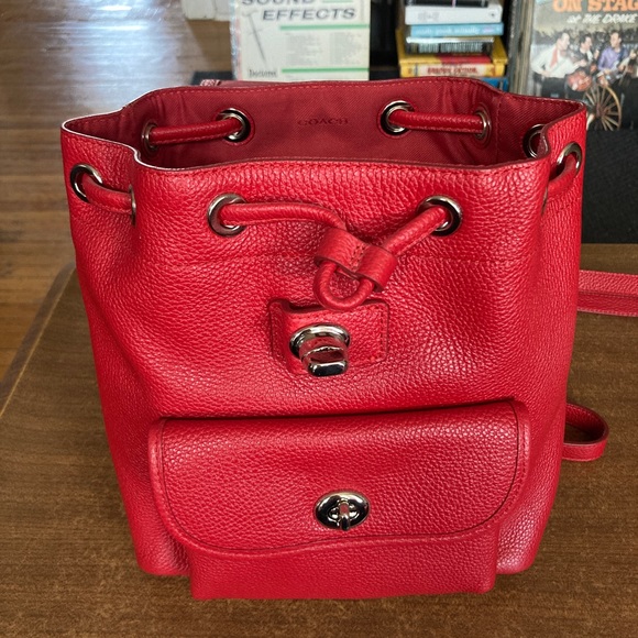 Coach mini backpack, red leather - Picture 6 of 8